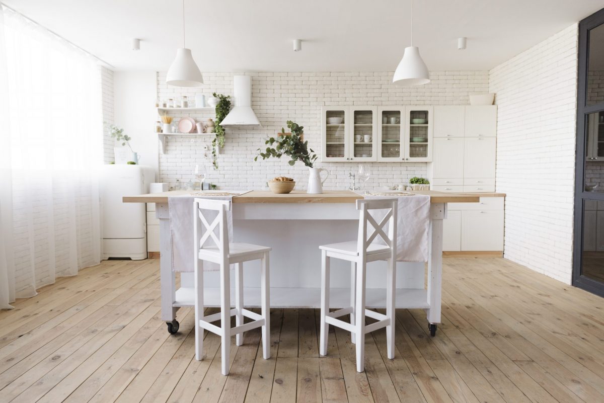 Wood and Scandinavian white – the perfect pair!