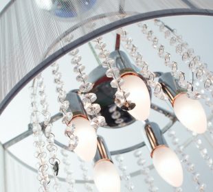 Kryształowe dekoracje w salonie - let it sparkle!