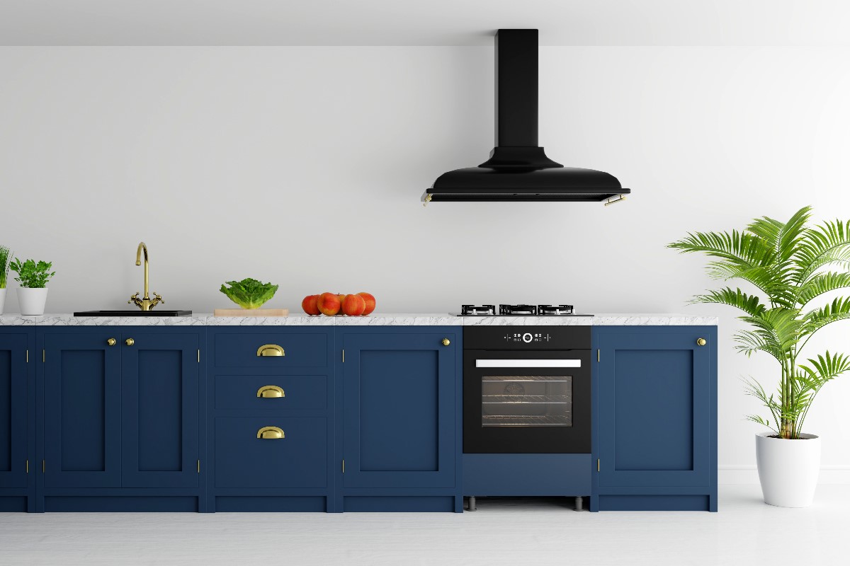 Navy blue kitchen – arrangements that will inspire you!