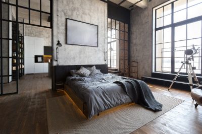 Sypialnia w stylu industrialnym - o jakich elementach wystroju trzeba pamiętać?