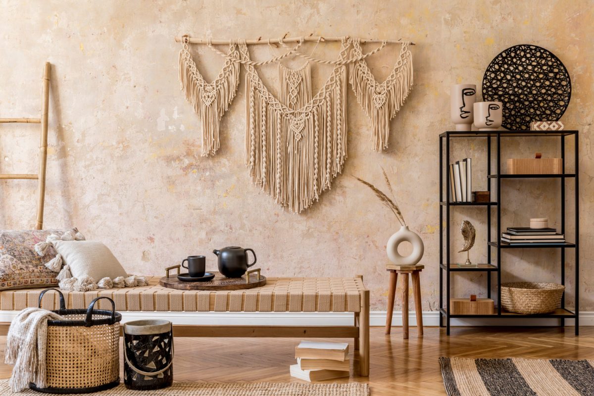 Trendy wall decorations in rustic style