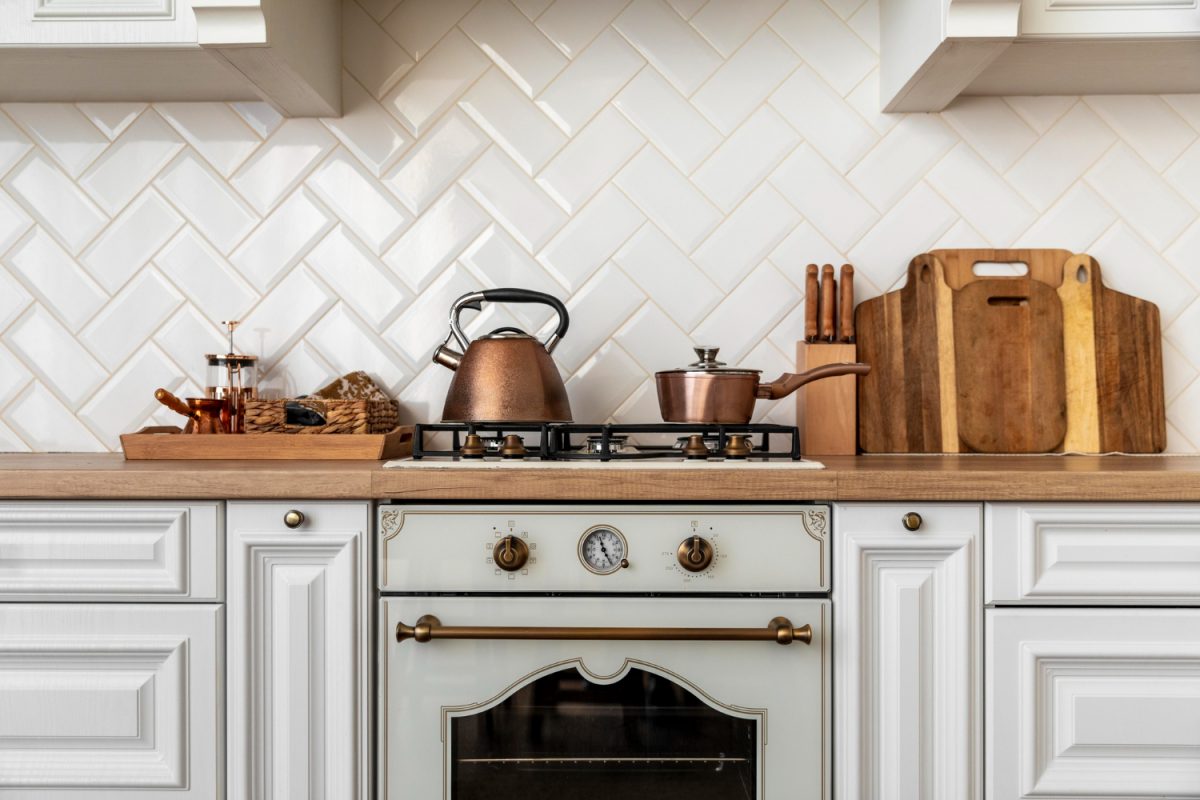 Kitchen design in retro style – what furniture?