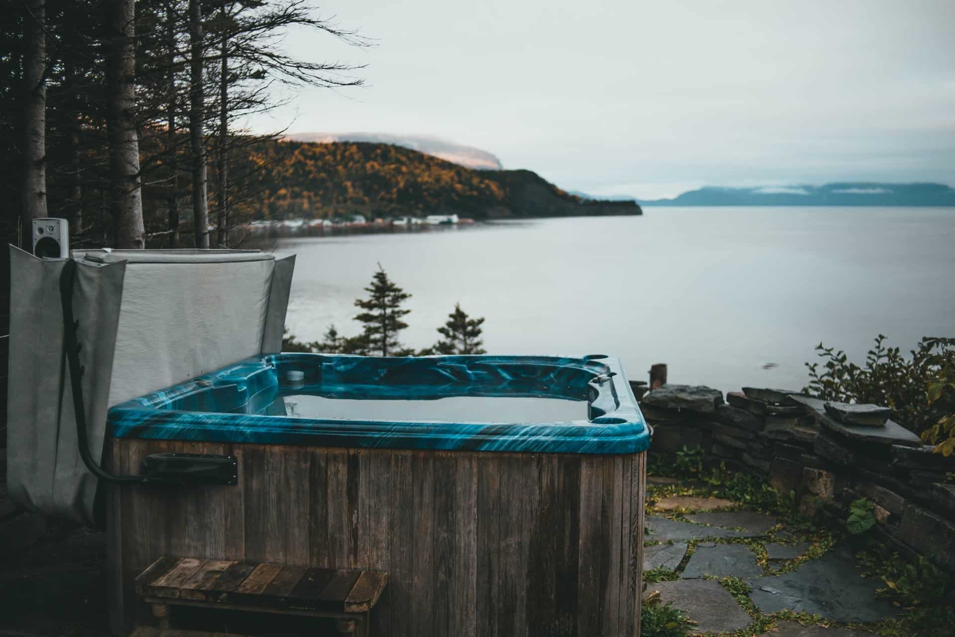 Why Hot Tubs Are The Best Way To Relax In The Canadian Winter