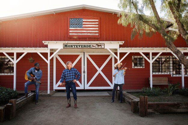 How Can Custom Pole Barns Enhance Your Property’s Value and Functionality?